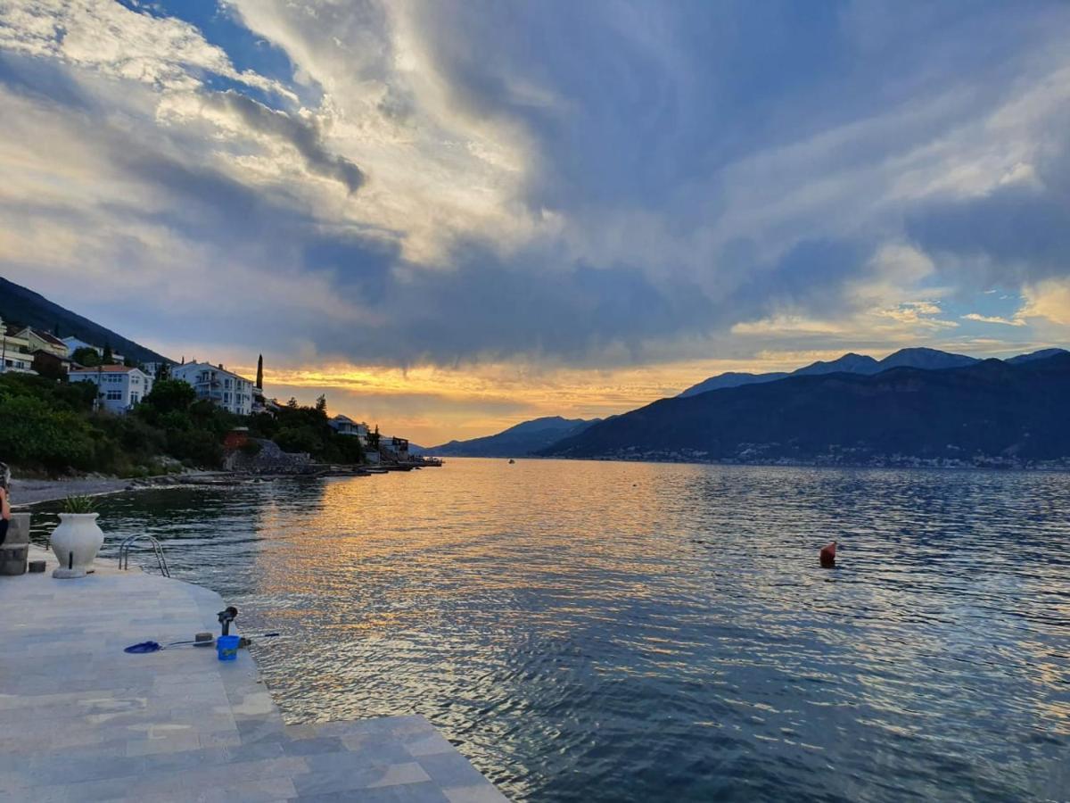 Apartments Ponta Krasici Tivat Dış mekan fotoğraf