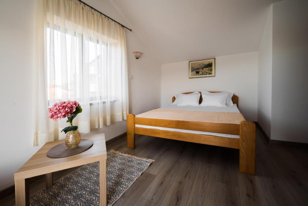 Apartments Ponta Krasici Tivat Dış mekan fotoğraf