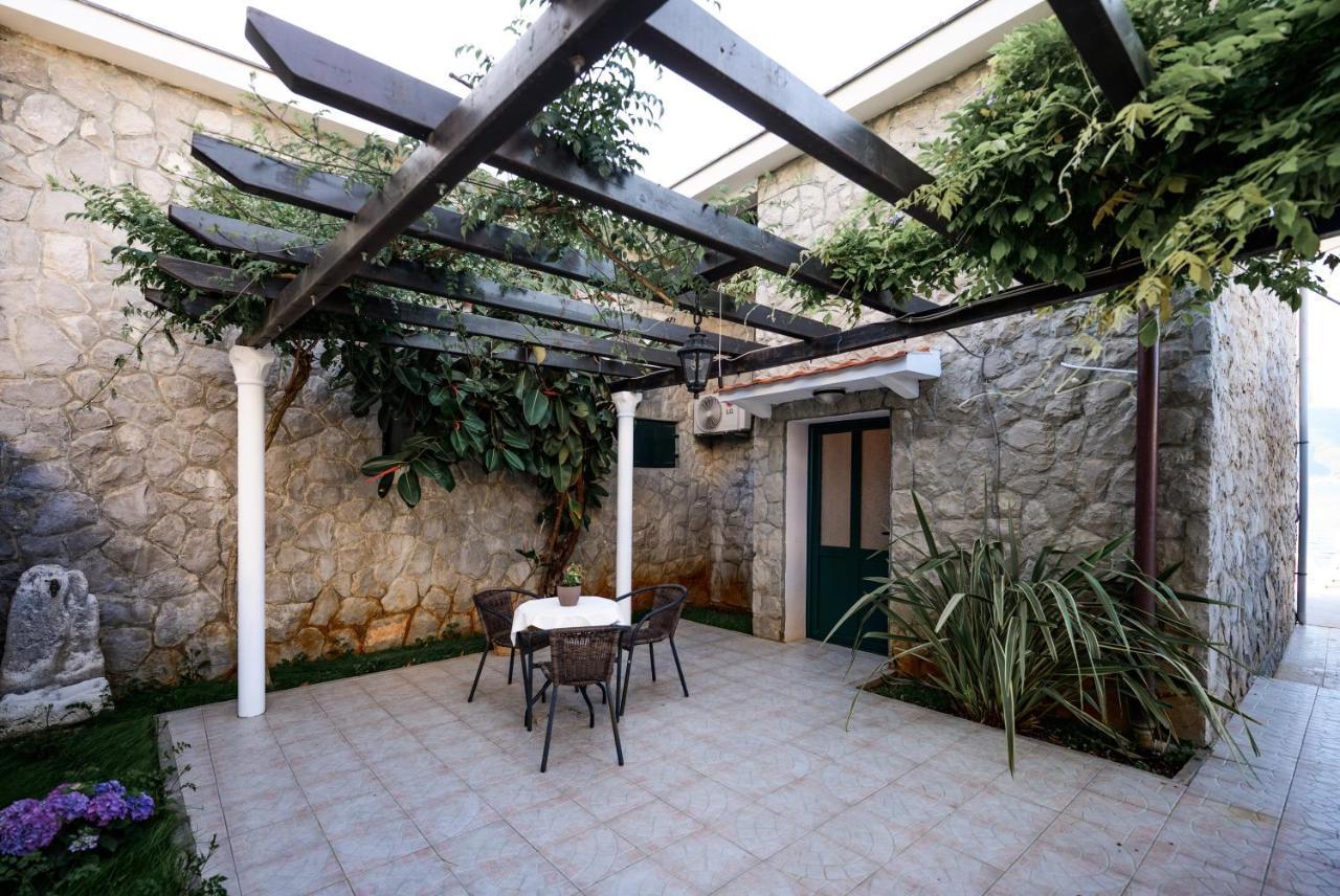 Apartments Ponta Krasici Tivat Dış mekan fotoğraf