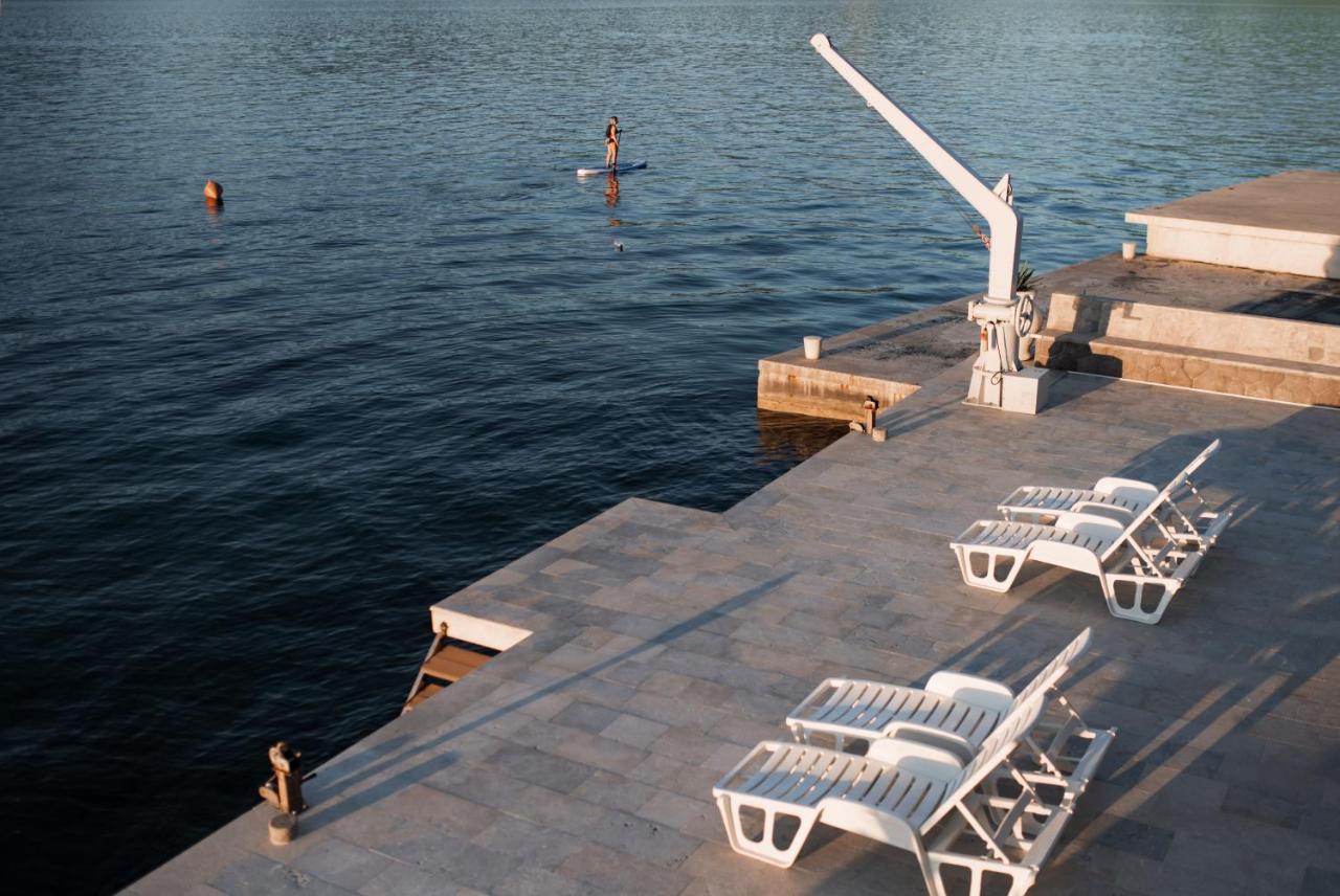 Apartments Ponta Krasici Tivat Dış mekan fotoğraf